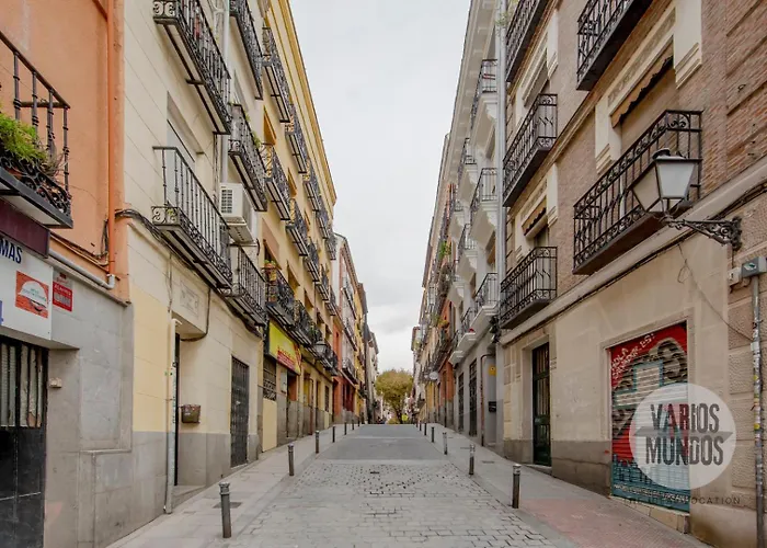 Encanto clásico para 7 en Calle de la Cabeza - E1